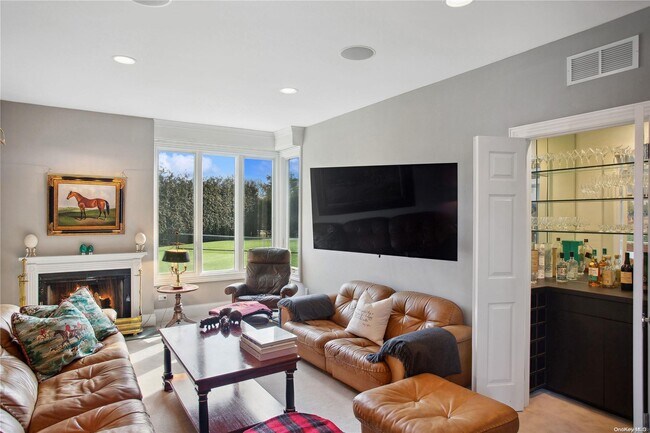 Building Photo - 145 Olivers Cove Ln