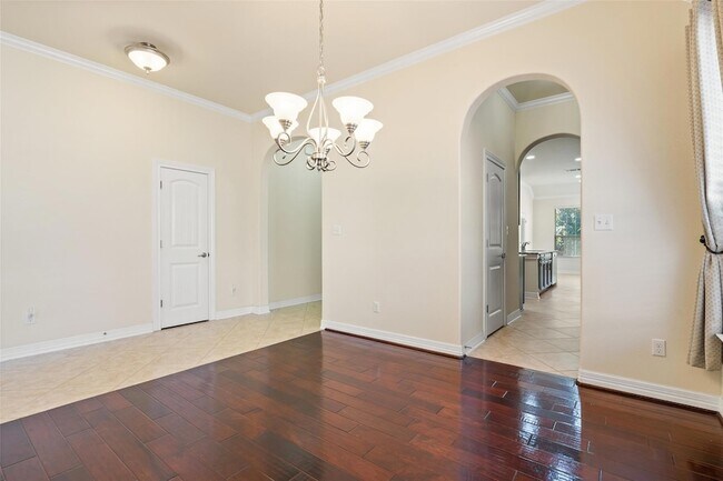 Building Photo - 8704 Old Corral Cove