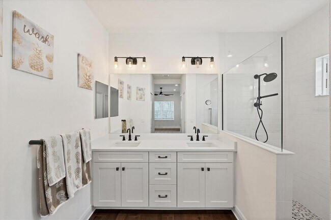 Building Photo - 12930 True Blue Cir