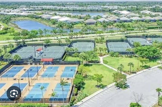 Building Photo - 7289 Saona CT