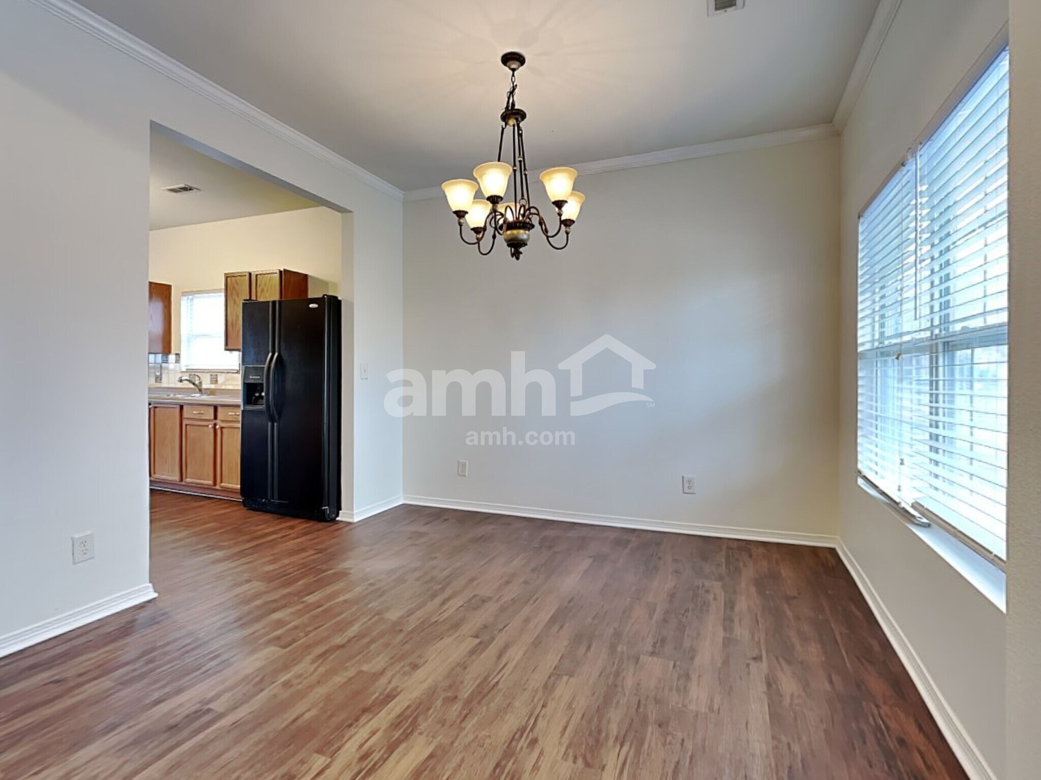 Building Photo - 4636 Meadowfield Rd