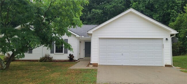 Primary Photo - 420 Shenandoah Ct