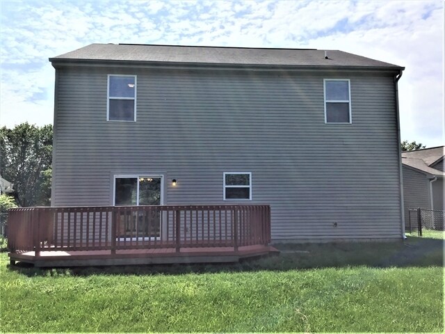 Building Photo - 8036 Chesterhill Way