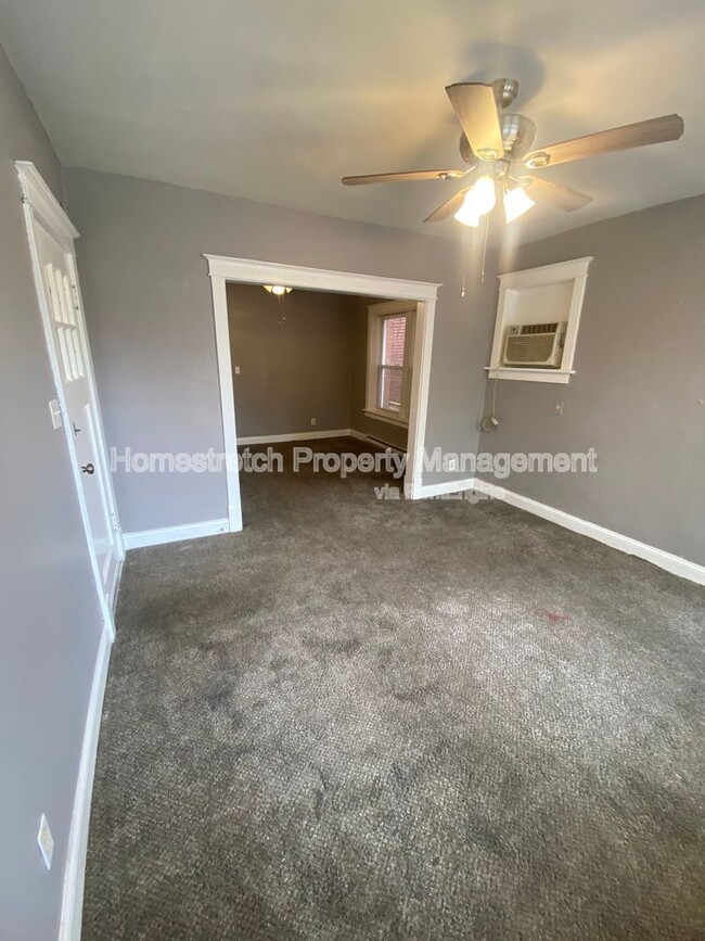Building Photo - 3107 Osceola St