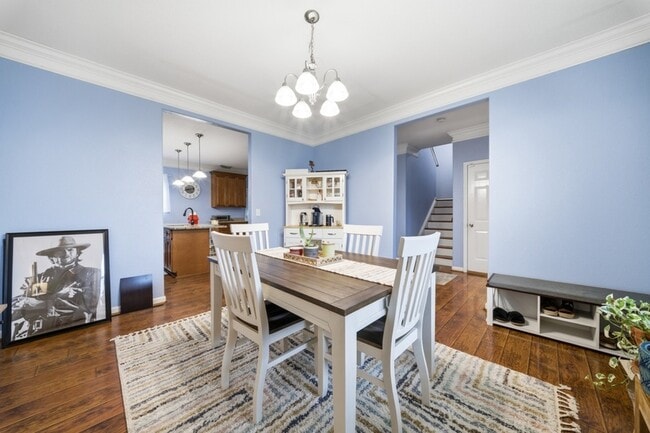 Building Photo - 507 Leonard Rd