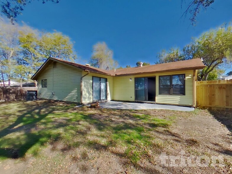 Building Photo - 7815 Melbury Forest