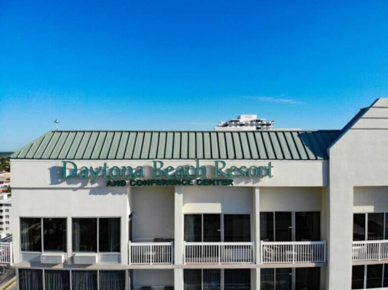 Building Photo - 2700 N Atlantic Ave