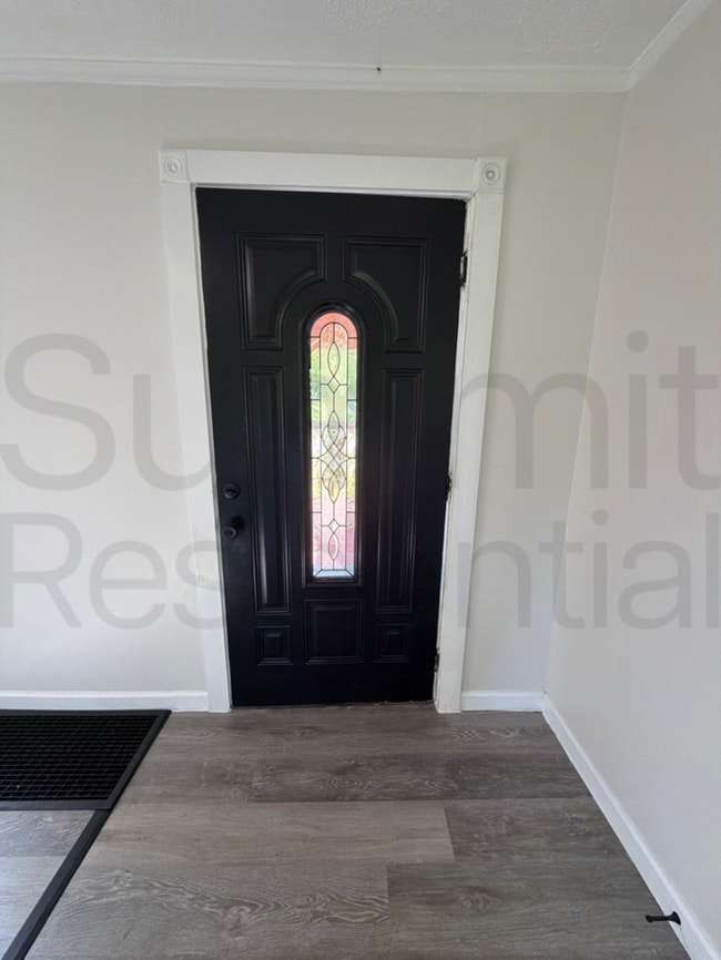 Building Photo - Three Bedroom One Bathroom Home in Mansfield!!