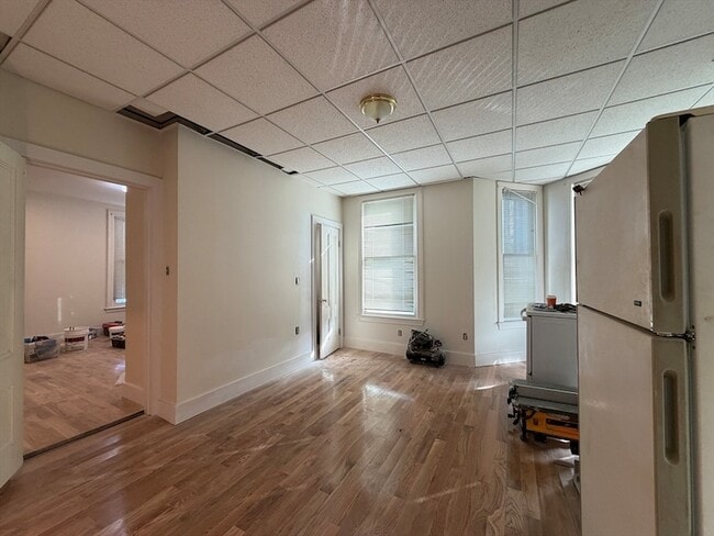 Building Photo - 212 Bradstreet Ave