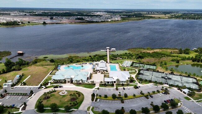 Building Photo - Exclusive Luxury Home in Twin Lakes, St. C...