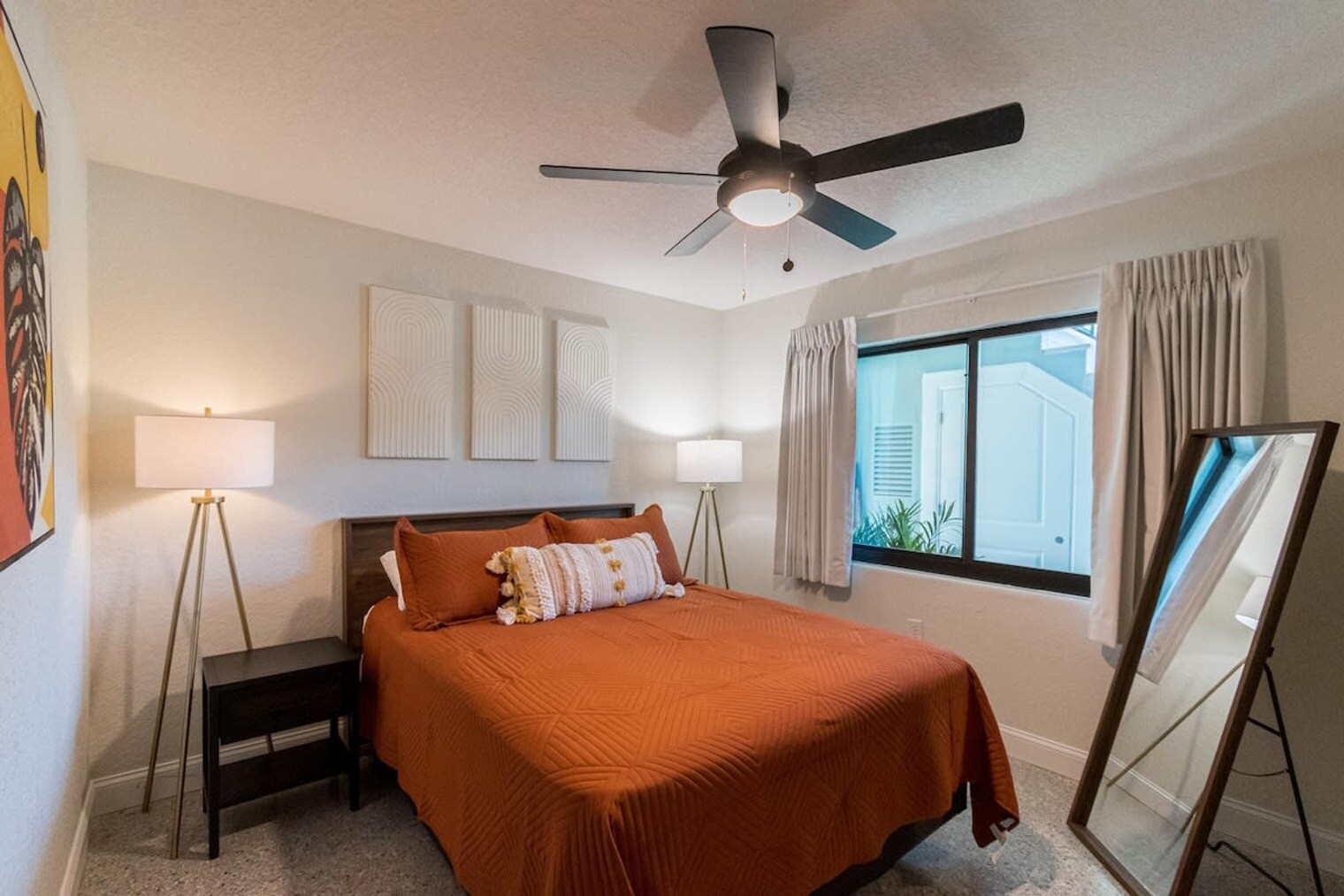 Building Photo - 400 S Atlantic Ave