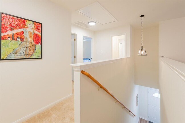 Building Photo - 4004 Rocky Shore Ln
