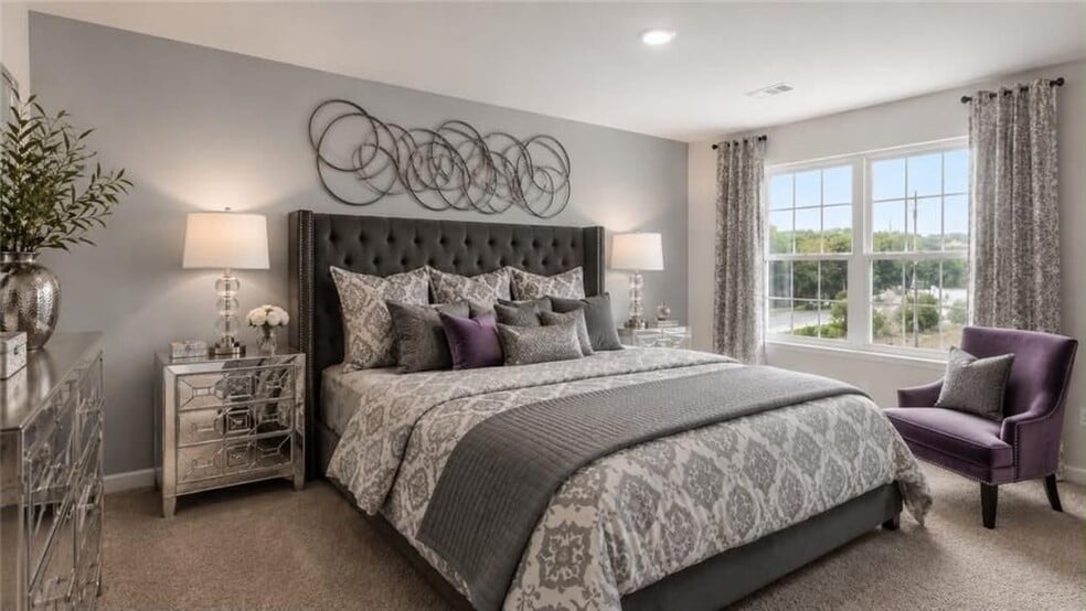 Building Photo - 2019 Roseleigh Dr