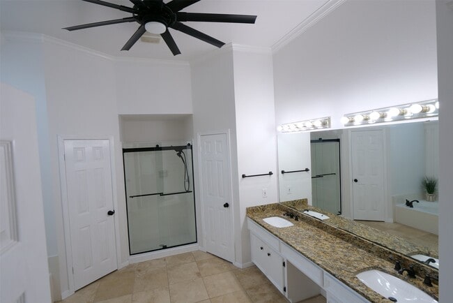 Building Photo - 17707 Noble Oak Ct