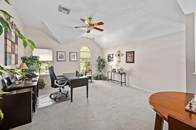 Building Photo - 11506 Aucuba Ln