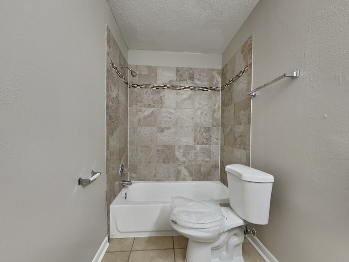 Building Photo - 4826 E 97th Ave
