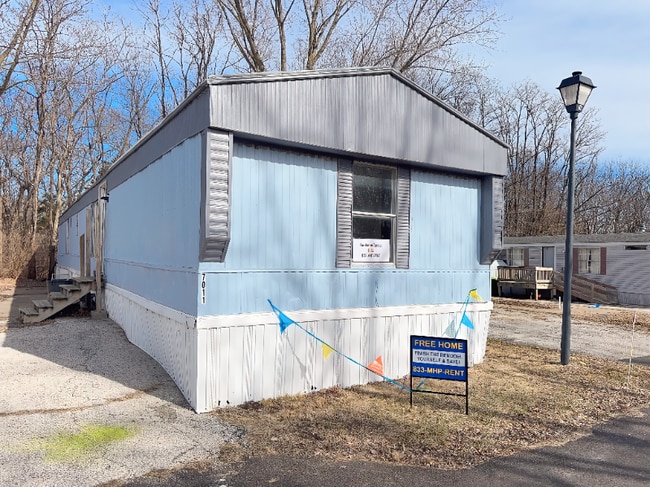 Building Photo - 7011 Timber Ridge N