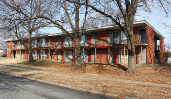 Building Photo - Central Flats