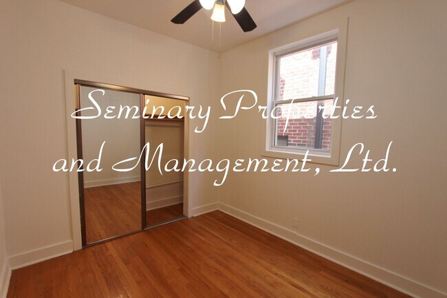 Building Photo - 3311 N Hoyne Ave