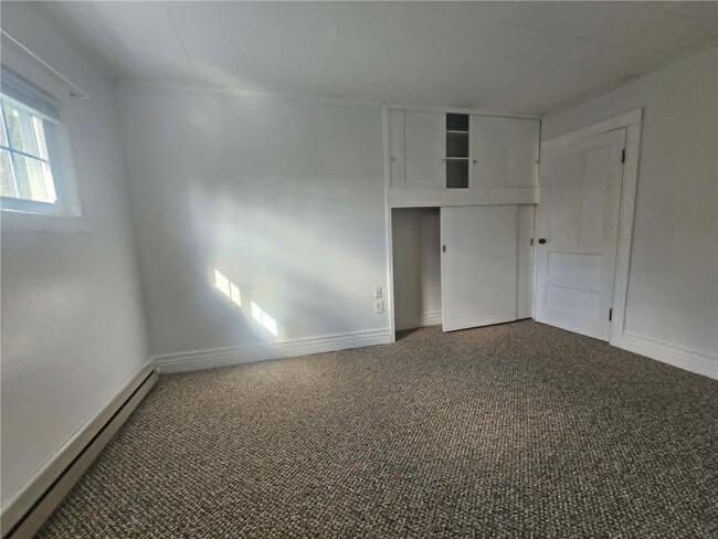Building Photo - 4218 Ridge Rd