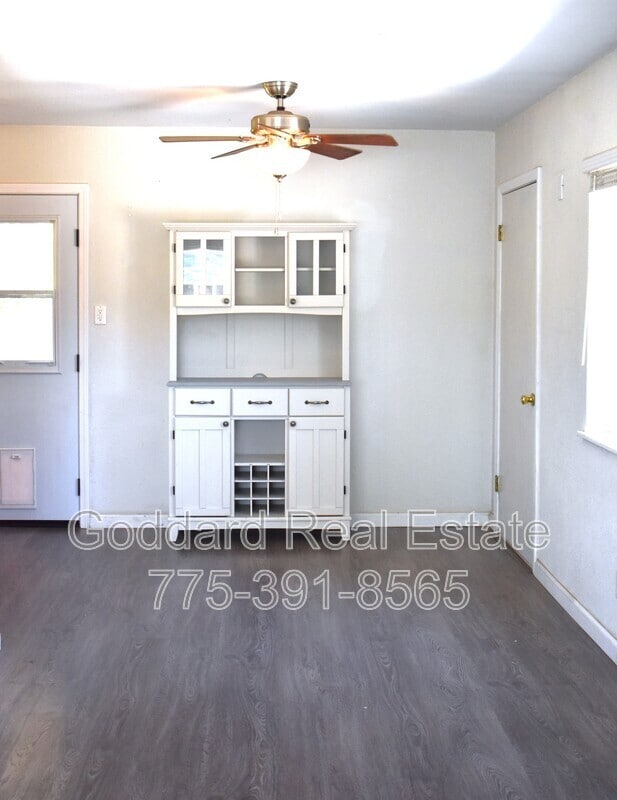 Building Photo - 440 K St