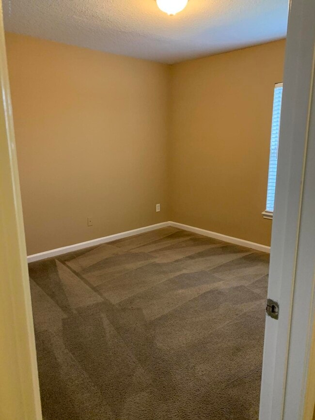 Building Photo - 7140 Rampart Ridge Cir W