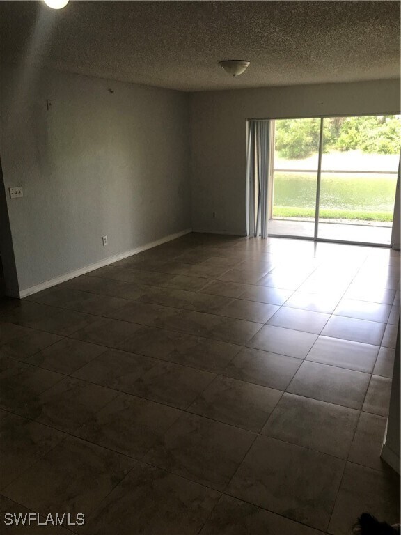 Building Photo - 8245 Ibis Club Dr