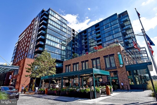 Building Photo - 73 G St SW