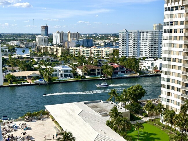 Building Photo - 1985 S Ocean Dr