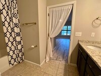 Building Photo - 5834 Longwood Dr
