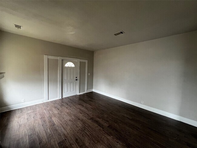 Building Photo - 2394 Avenue A