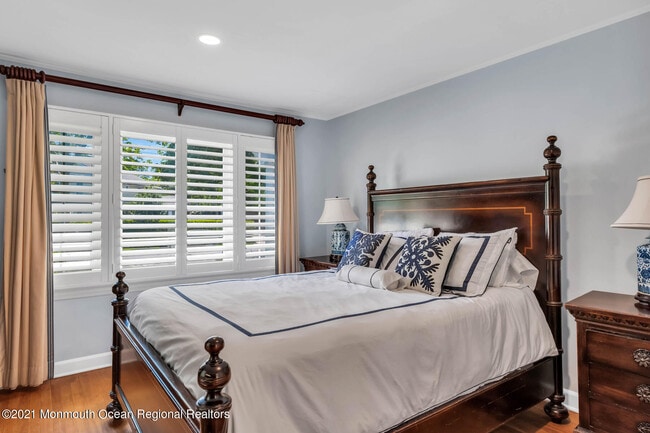 Building Photo - 200 Lorraine Ave