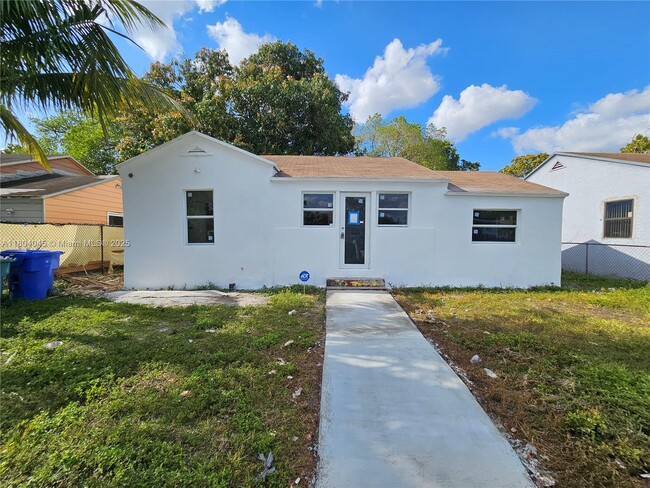 Primary Photo - 1044 NW 64th St