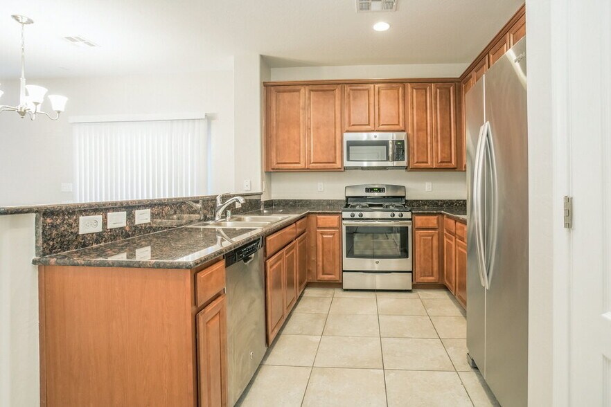 Building Photo - 7756 Vestibule Ct