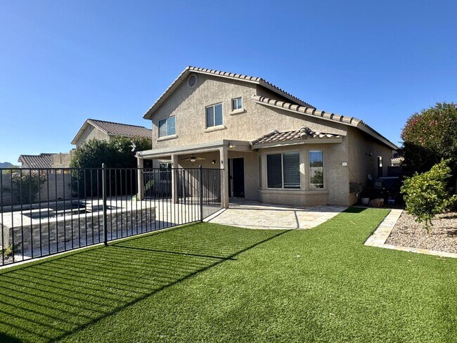 Building Photo - 12768 N Lantern Way