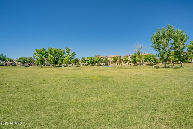 Building Photo - 4711 E Buckboard Ct