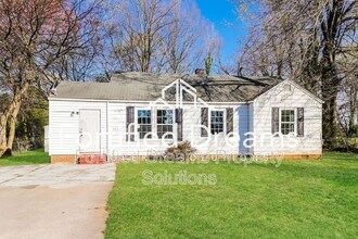 Building Photo - 3614 Yale Ave