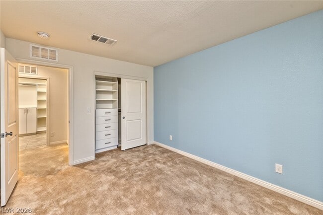Building Photo - 863 Elmstone Pl