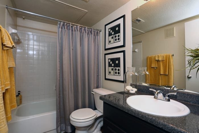 Building Photo - 10610 Morado Cir