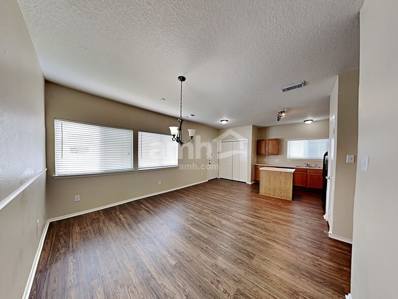 Building Photo - 20534 Patriot Park Ln