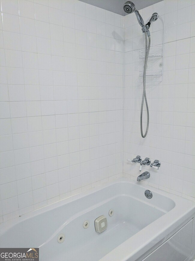 Building Photo - 101 Cornflower Ct