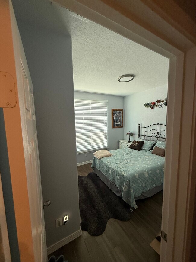 Building Photo - 6136 Mantalcino Dr