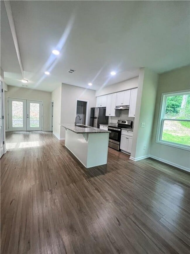 Building Photo - 2 Bedroom Single Family Home - Forsyth County