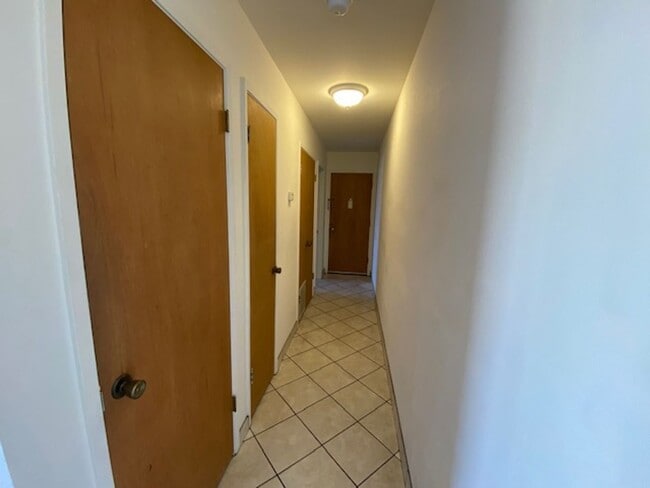 Building Photo - 728OCE