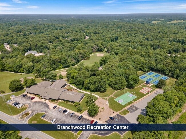 Building Photo - 66 Dirleton Dr