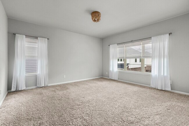 Building Photo - 31130 Mahogany Fir Trl