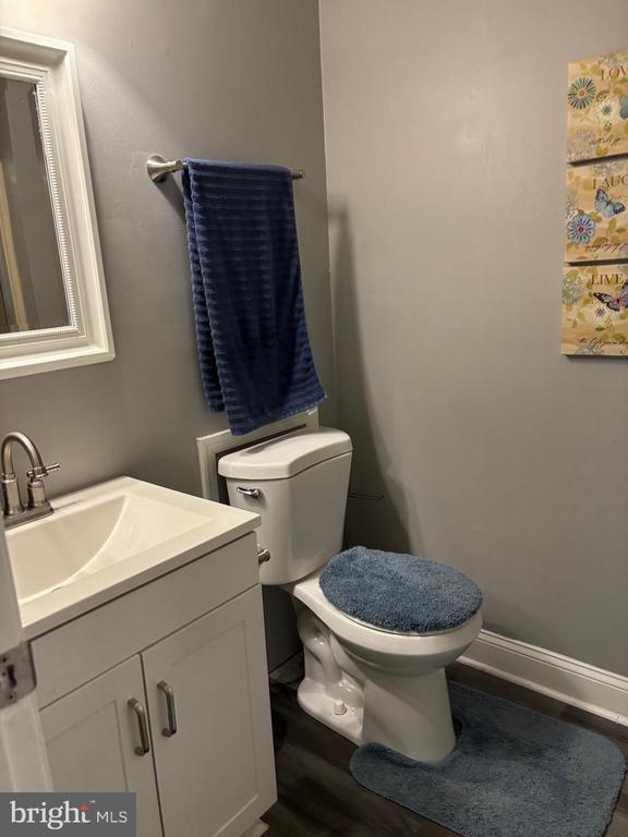 Building Photo - 216 Highland Blvd