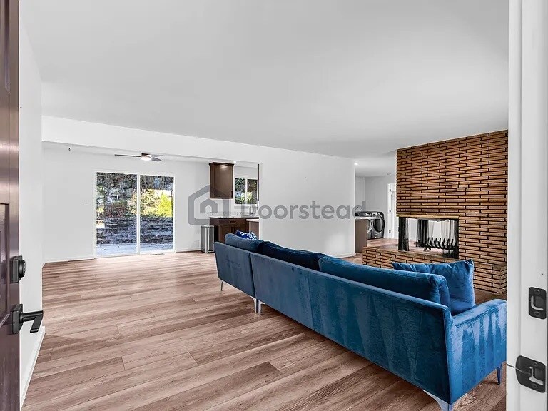 Building Photo - 3533 NE 17th Pl