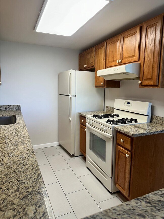 Building Photo - 4600 Duke St