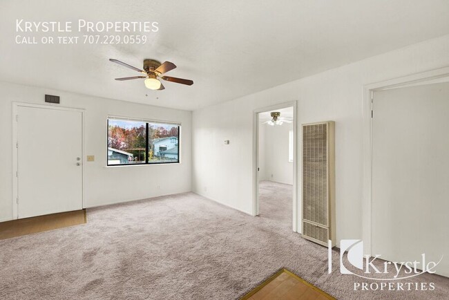 Building Photo - Charming Up-Level 2-Bed Apartment with Bal...